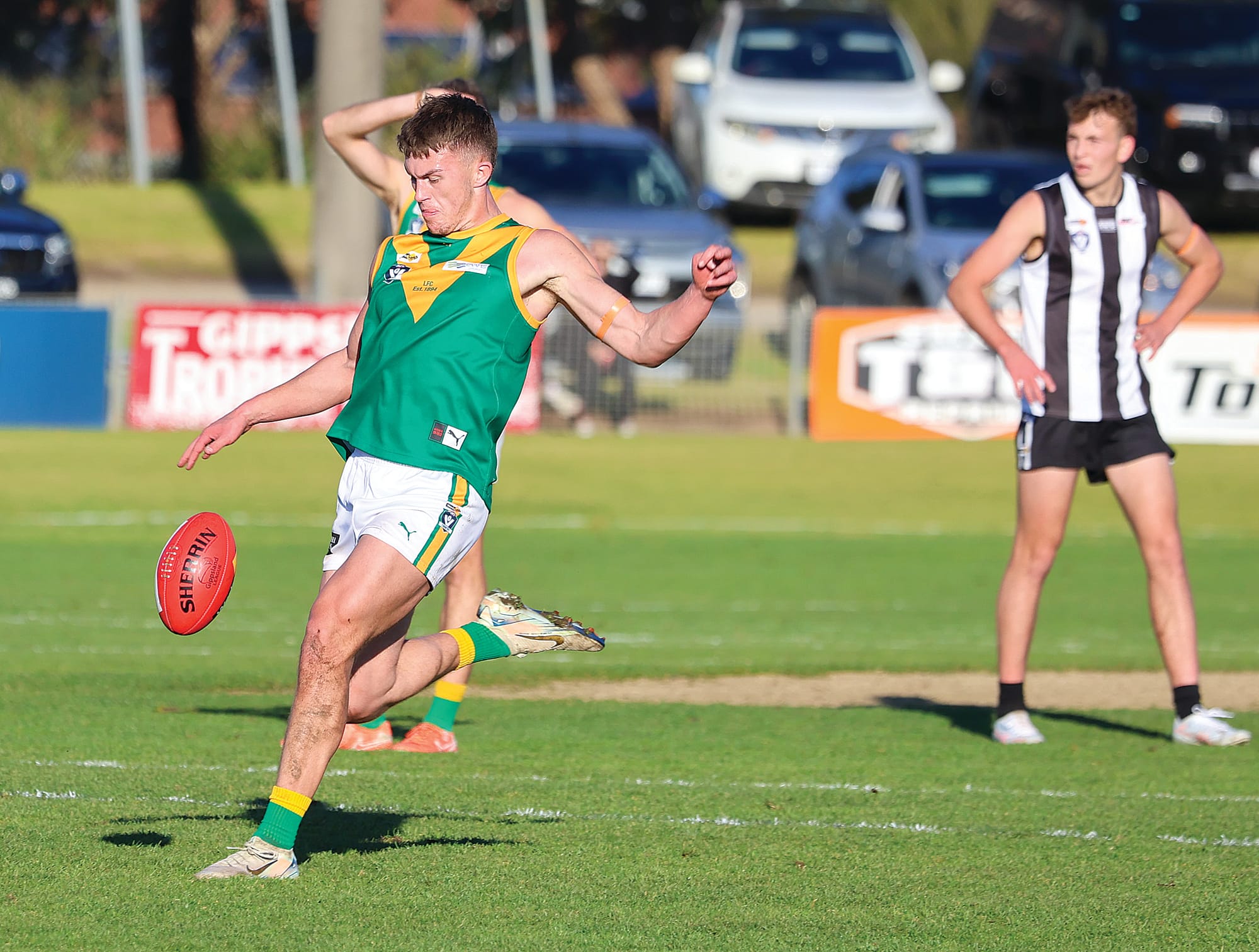 Parrots’ apprentices impress at Sale