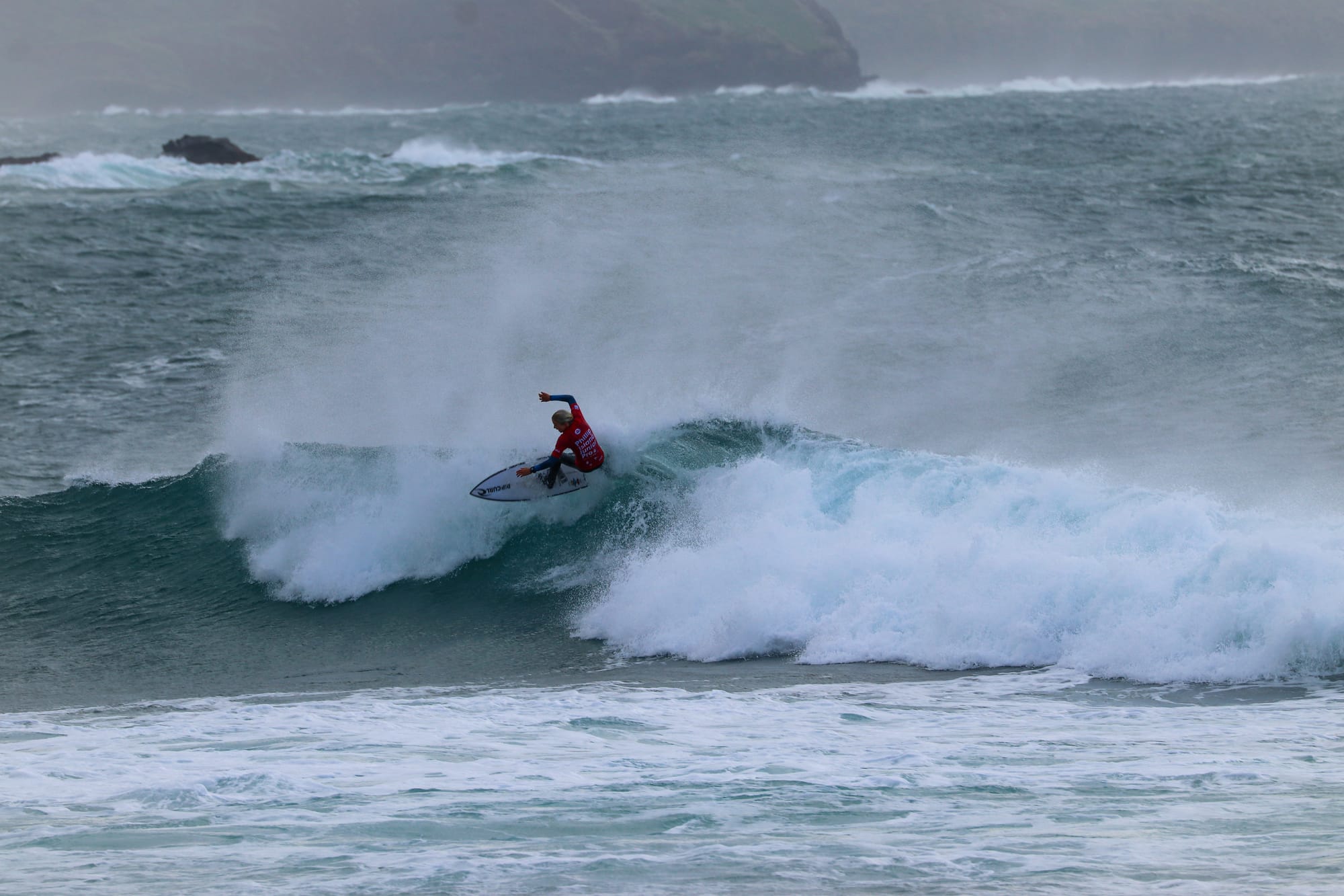 Mitchell Peterson wins Round 1: Heat 4. Under 16 Boys with 11.15. 