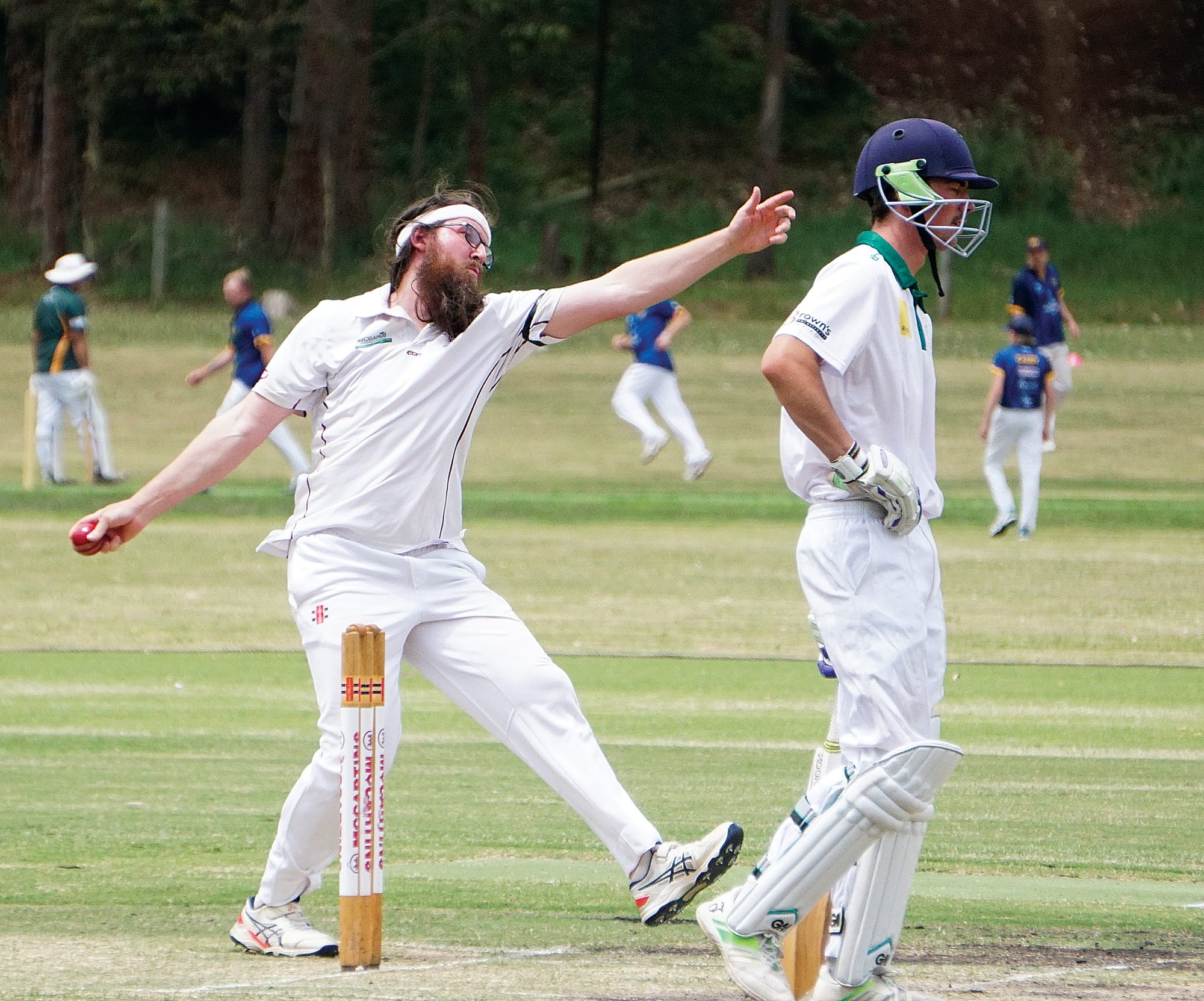 Ryan White loads up. Ns12_4824