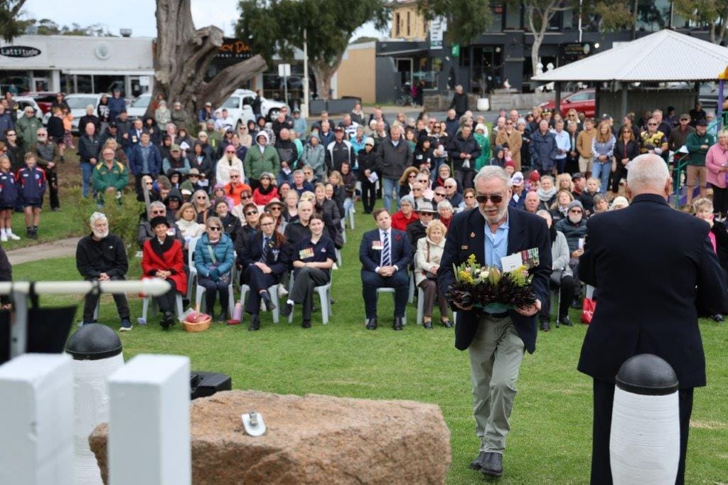Vietnam Veteran David Edgley lays a wreath at San Remo’s Anzac Day on behalf of the National Vietnam Veterans Museum.