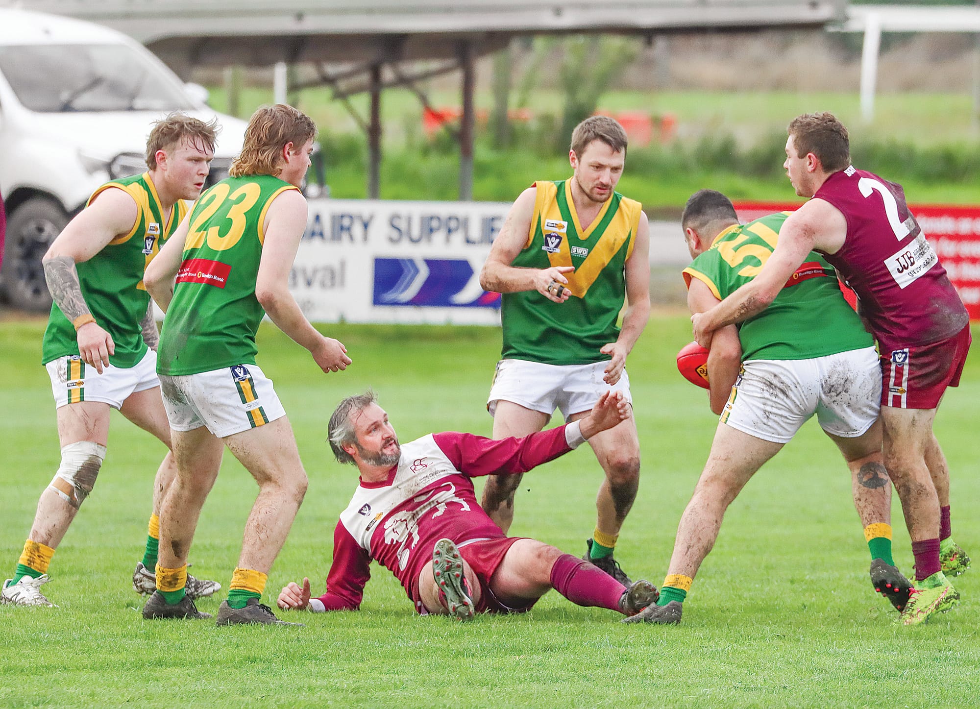 Anthony Dyke of Stony Creek snares Hill End opponent Brendan Clark in a tackle. A34_1923
