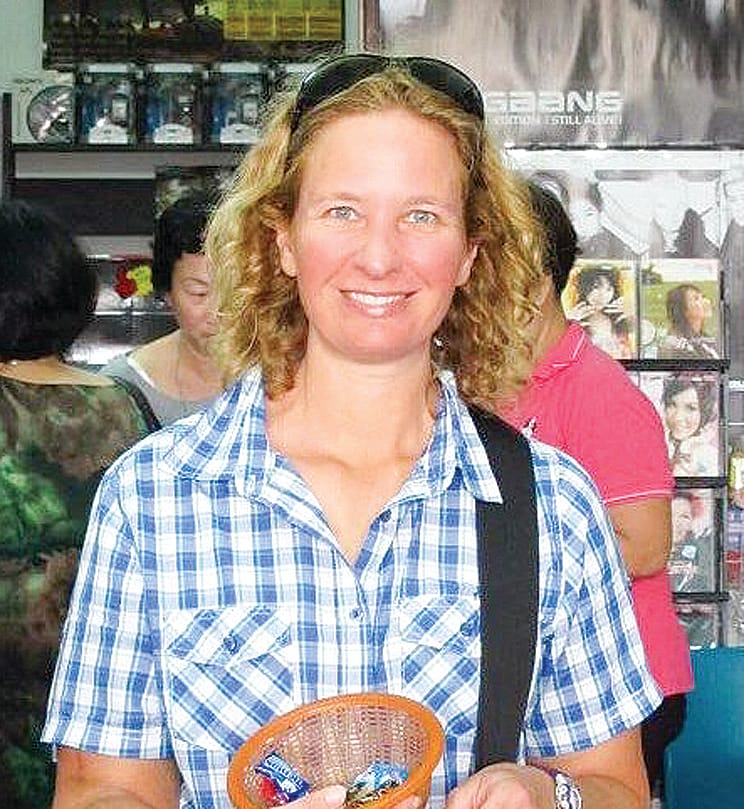 Year 12 Leadership Team dedicated this year’s fundraising efforts to Australian Red Cross Lifeblood in memory of much-loved Newhaven College teacher Mrs Karen Pearce.