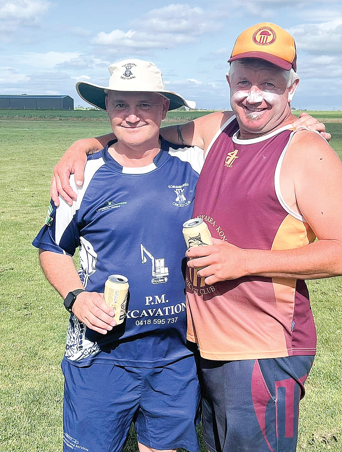 On the same day that Russell played his 400th game he came up against old rival Darren Scott who was playing his 350th game for Korumburra. 