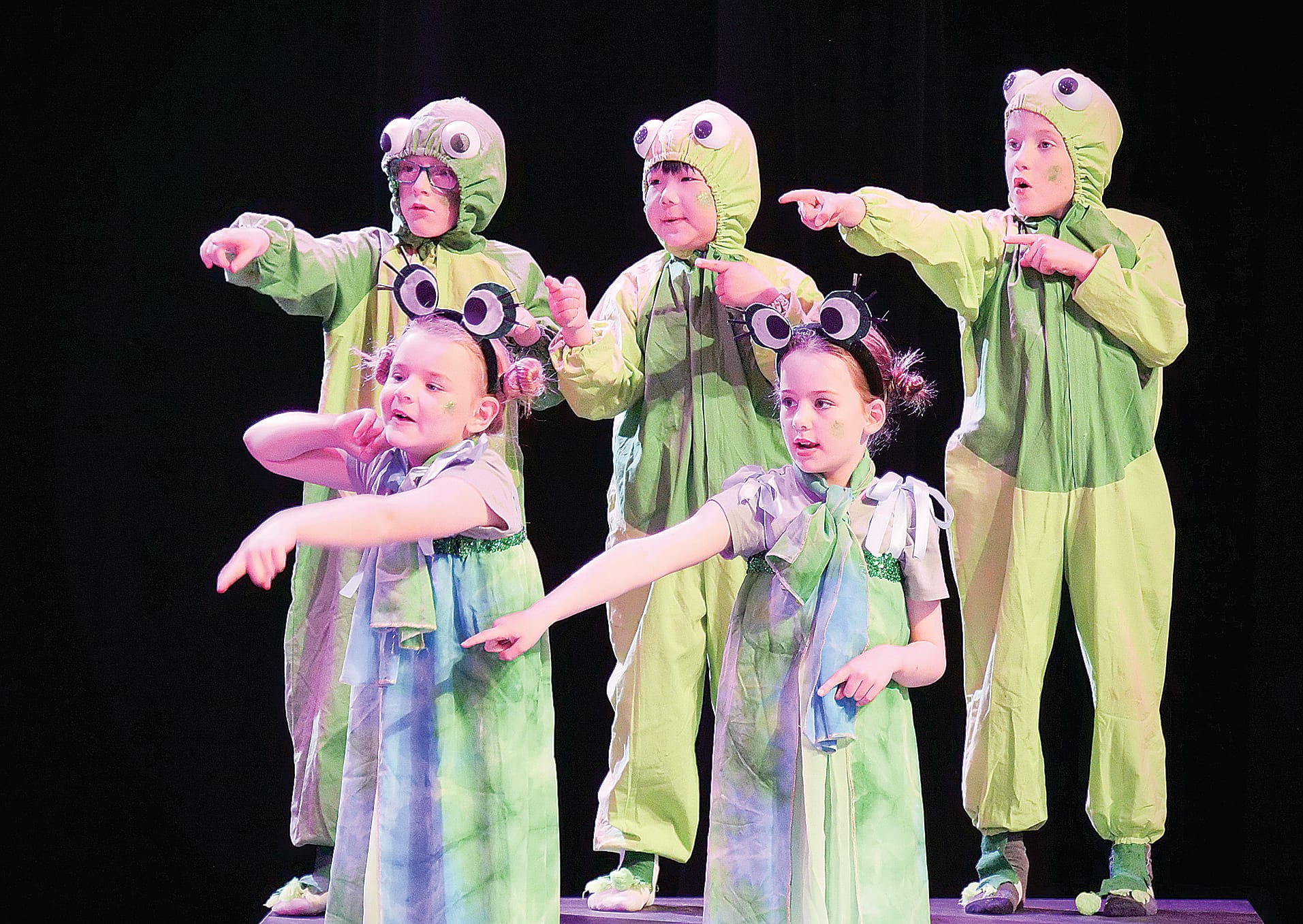‘Joy’ frogs (Year 1) (back) Nate Kondarios, Joseph Nie, Thomas Hardy; (front) Lucy Pedersen and Ruby Pirouet.