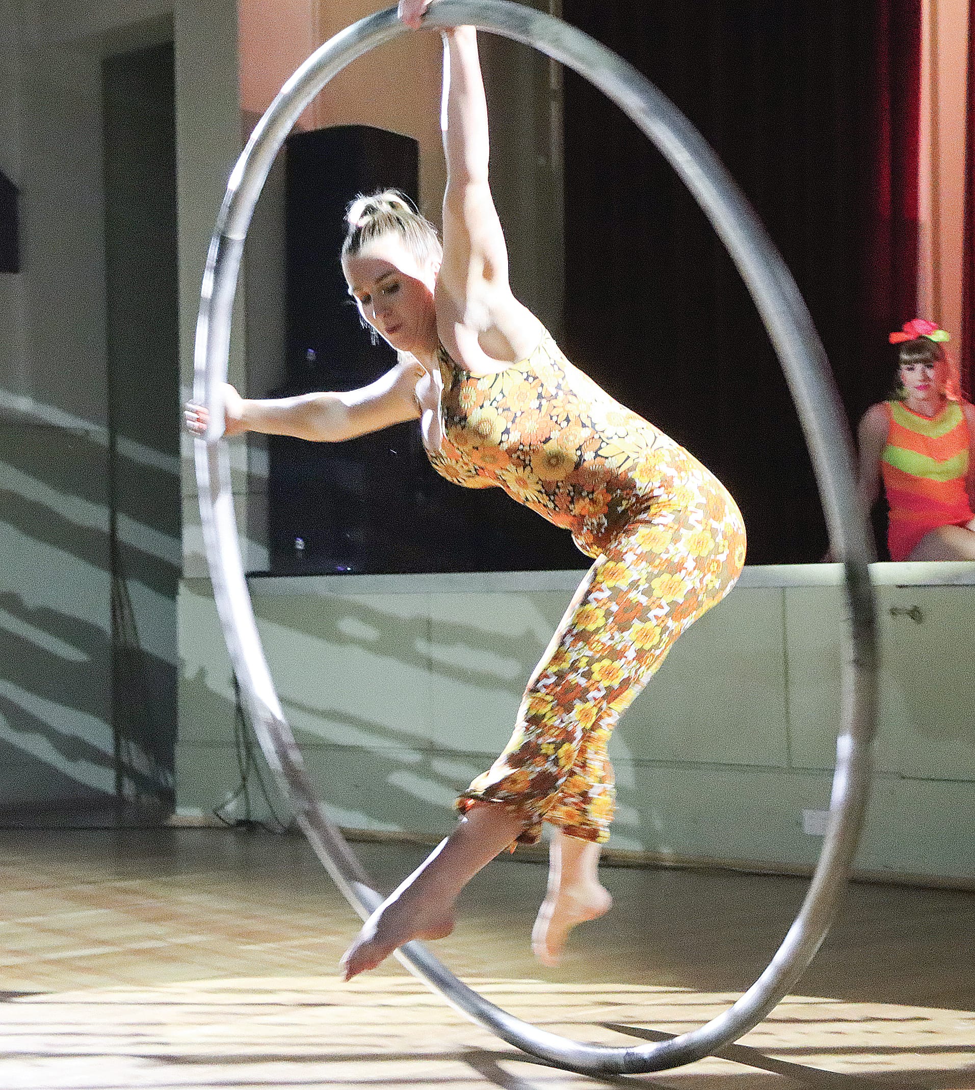 Lily Akers shows her expertise in the Roue Cyr wheel. A08_0224
