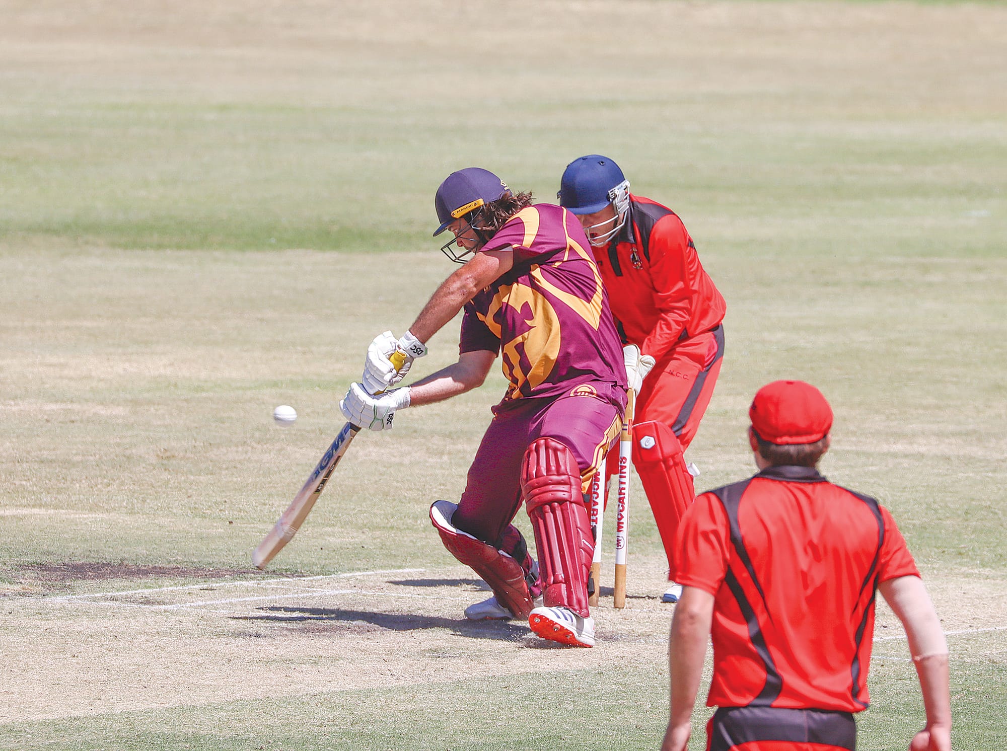 Man of the Match Ethan Lamers watches the ball closely during his innings of 46. A27_0425

