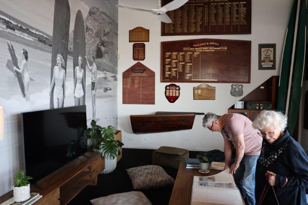 A new mural depicting the early days at Summerland Beach was part of the renovation work completed by The Block contestants and their tradies.