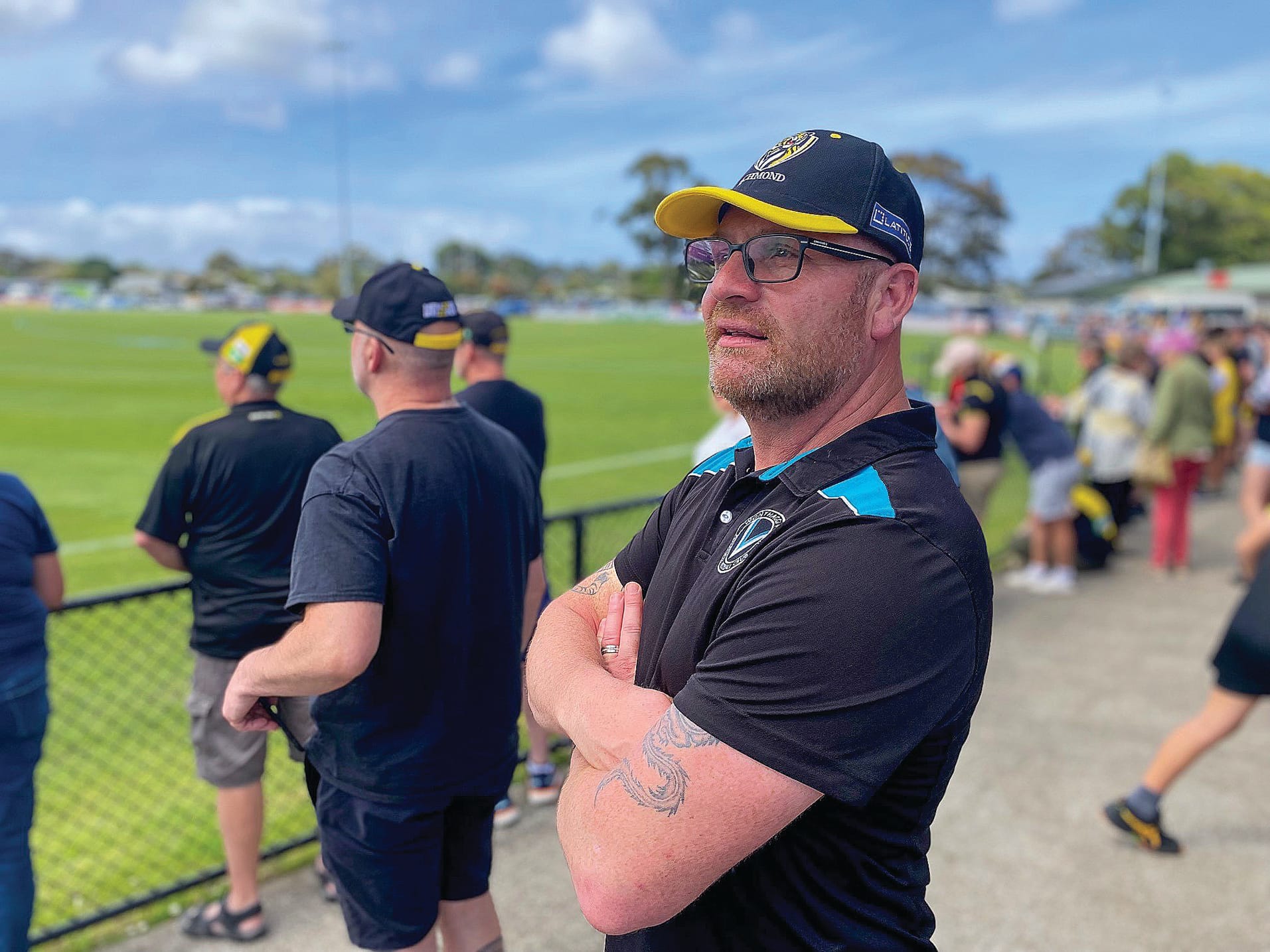 It was the best of both worlds for new Wonthaggi Power General Manager Brendan Knight, welcoming his AFL club Richmond to the Power’s home ground last Wednesday.