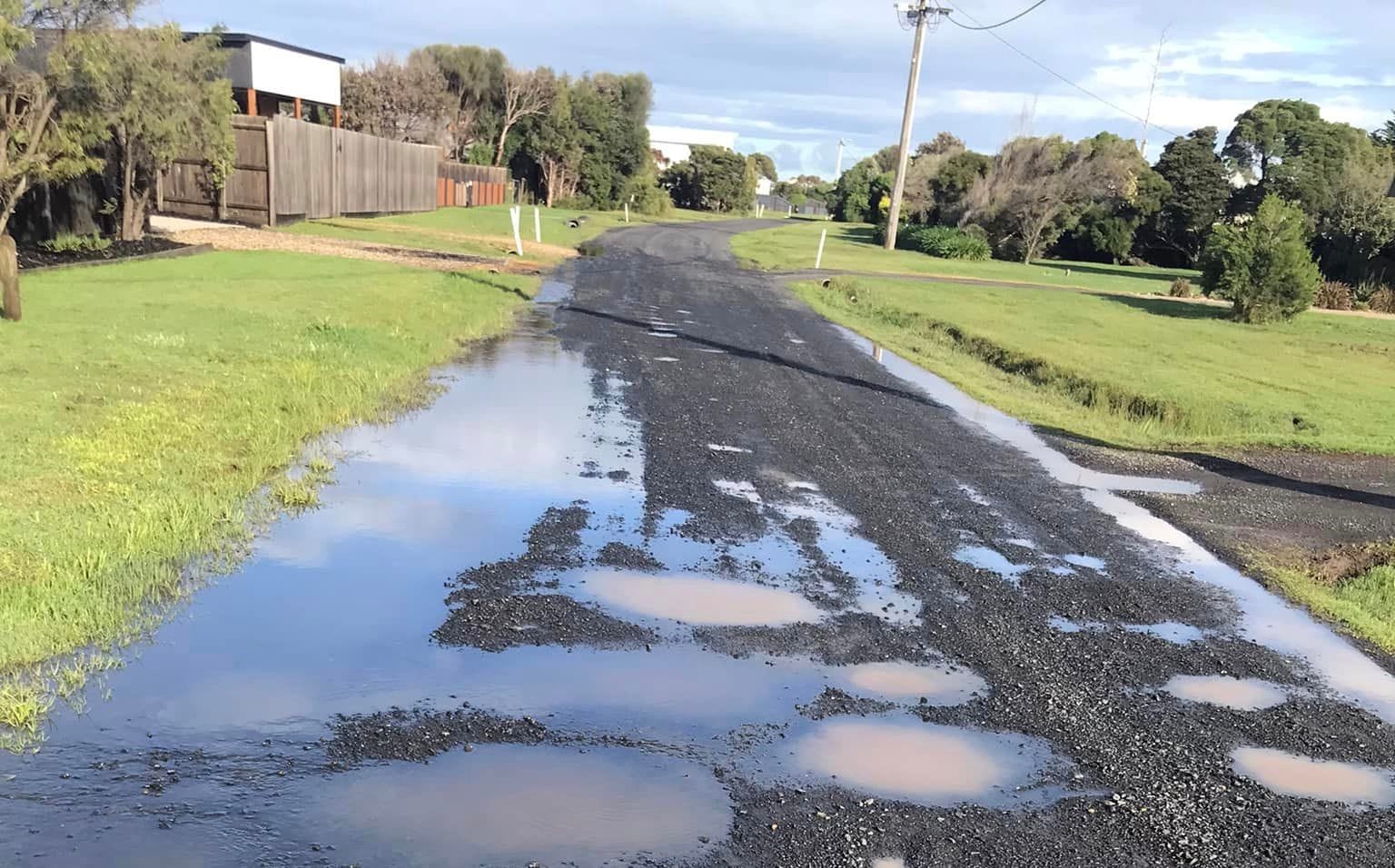 $35 million Phillip Island street project dumped by council