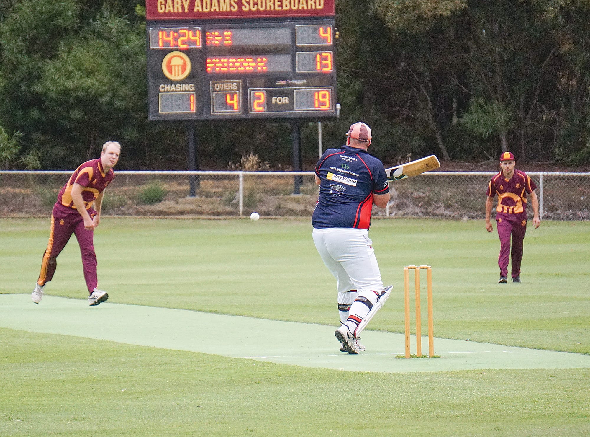 OMK and MDU battled it out in a competitive match.