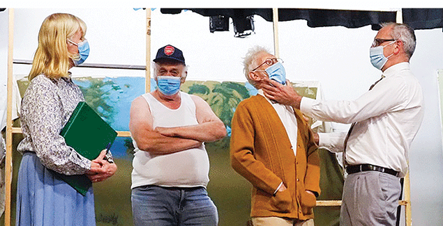 Comedy gold in Foster premiere