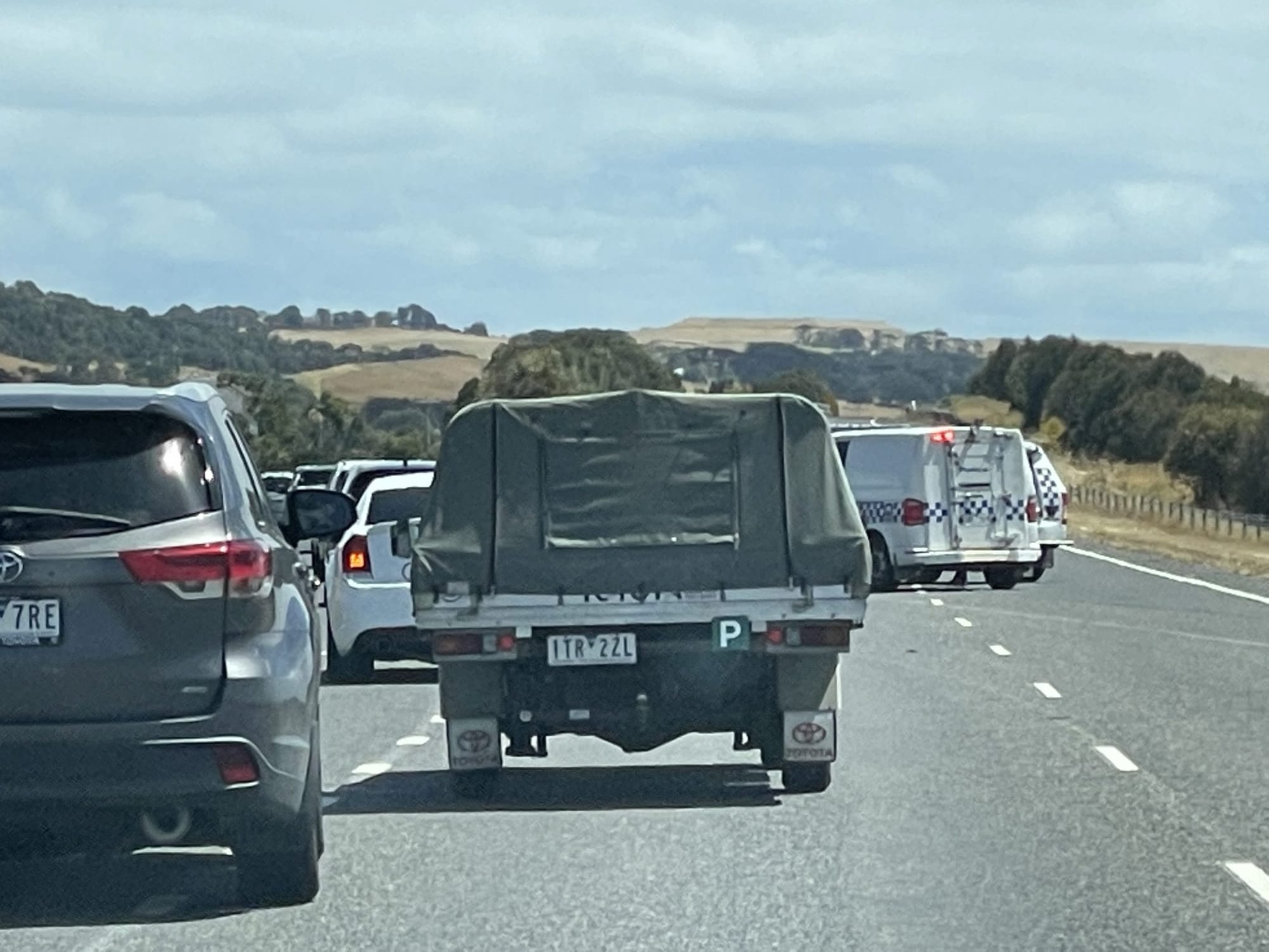 Two airlifted after 3-car Bass pile-up