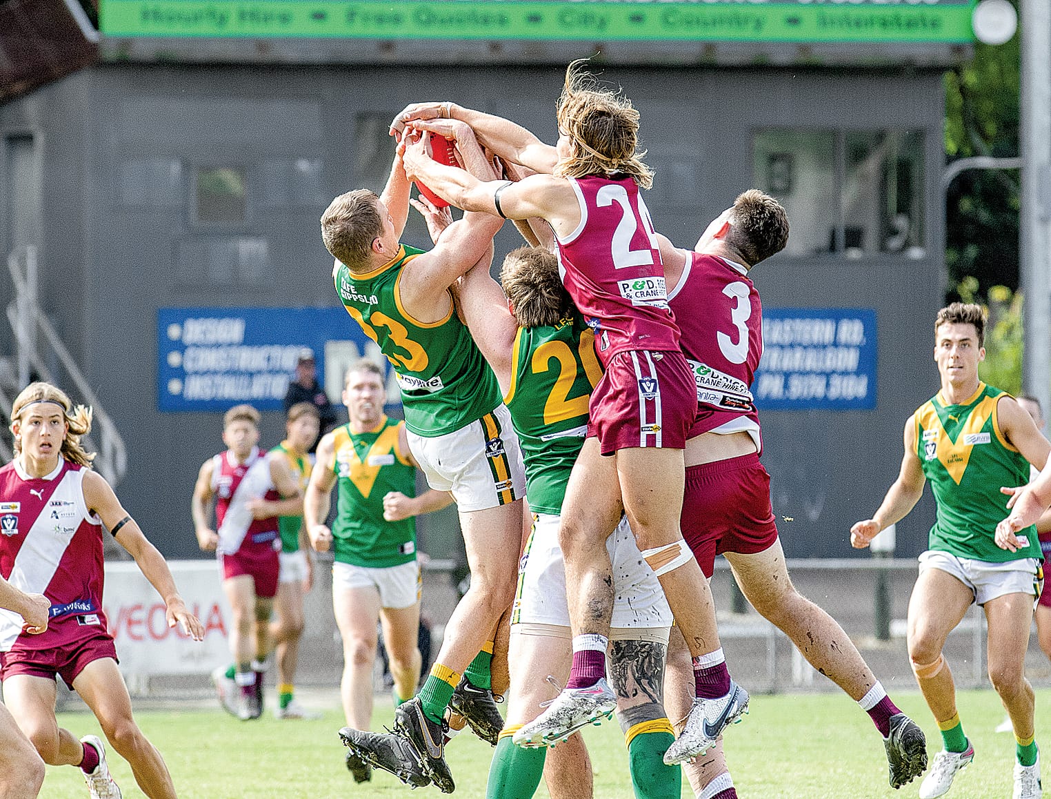 Leongatha’s Ben&nbsp;Willis (20) goes up in the midst of the action against Traralgon.
