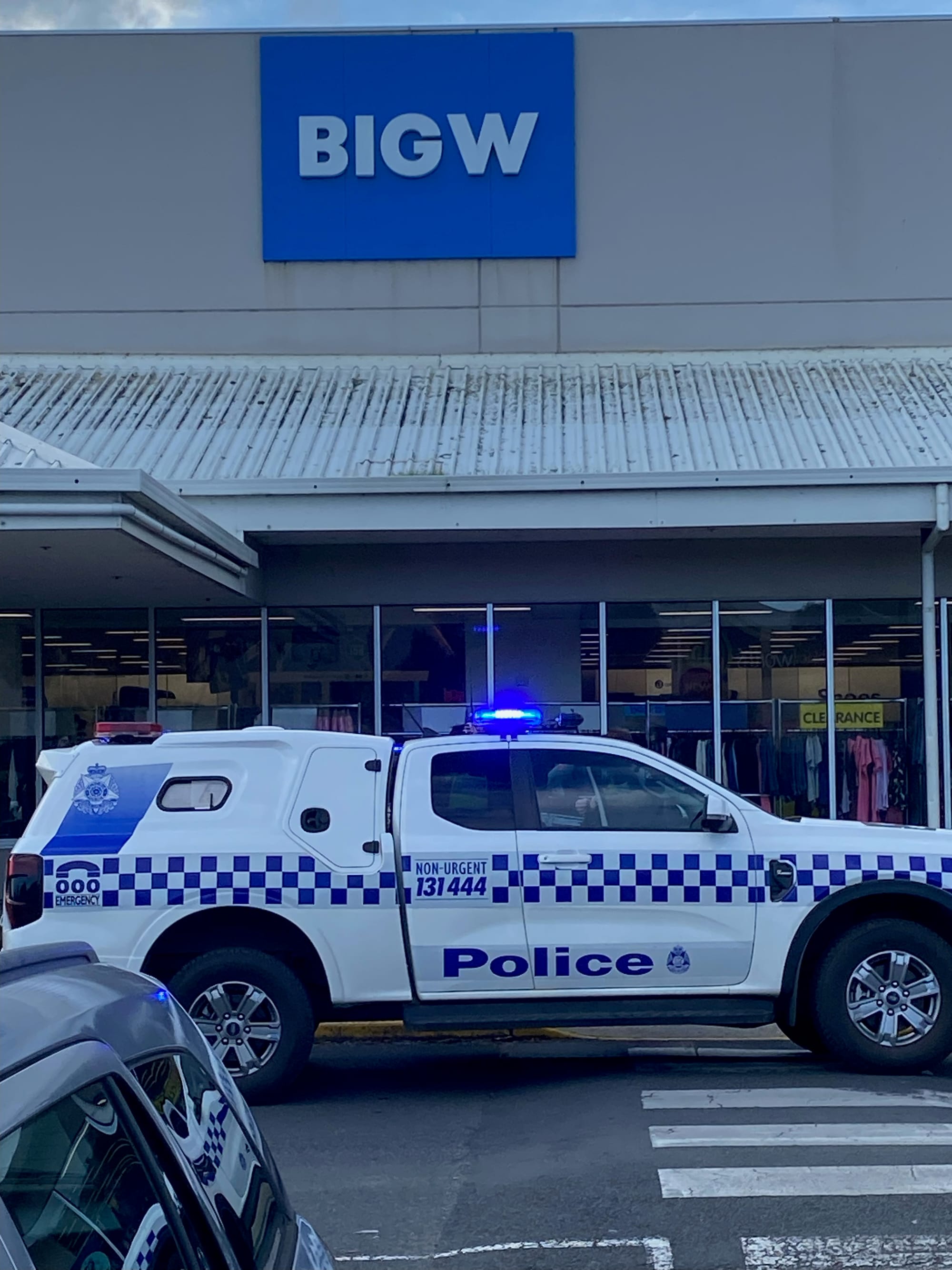 Public praised after 53-year-old arrested for thefts in Wonthaggi