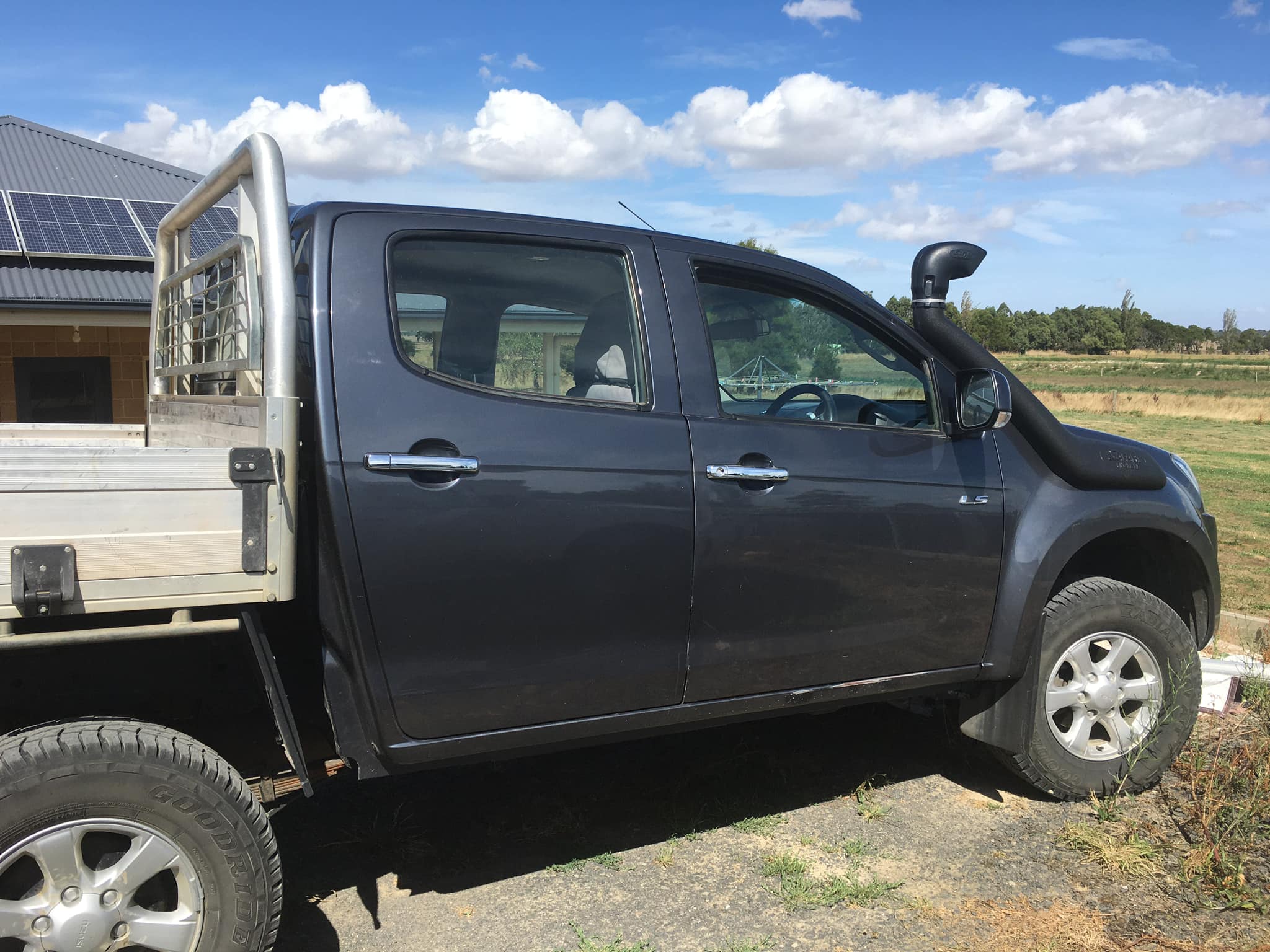 A strong response to the posting of this ute, stolen fdrom Outtrim at the weekend, resuilted in a couple of eagle-eyed local farm supplies employees reporting its whereabouts, at Fish Creek, to police.