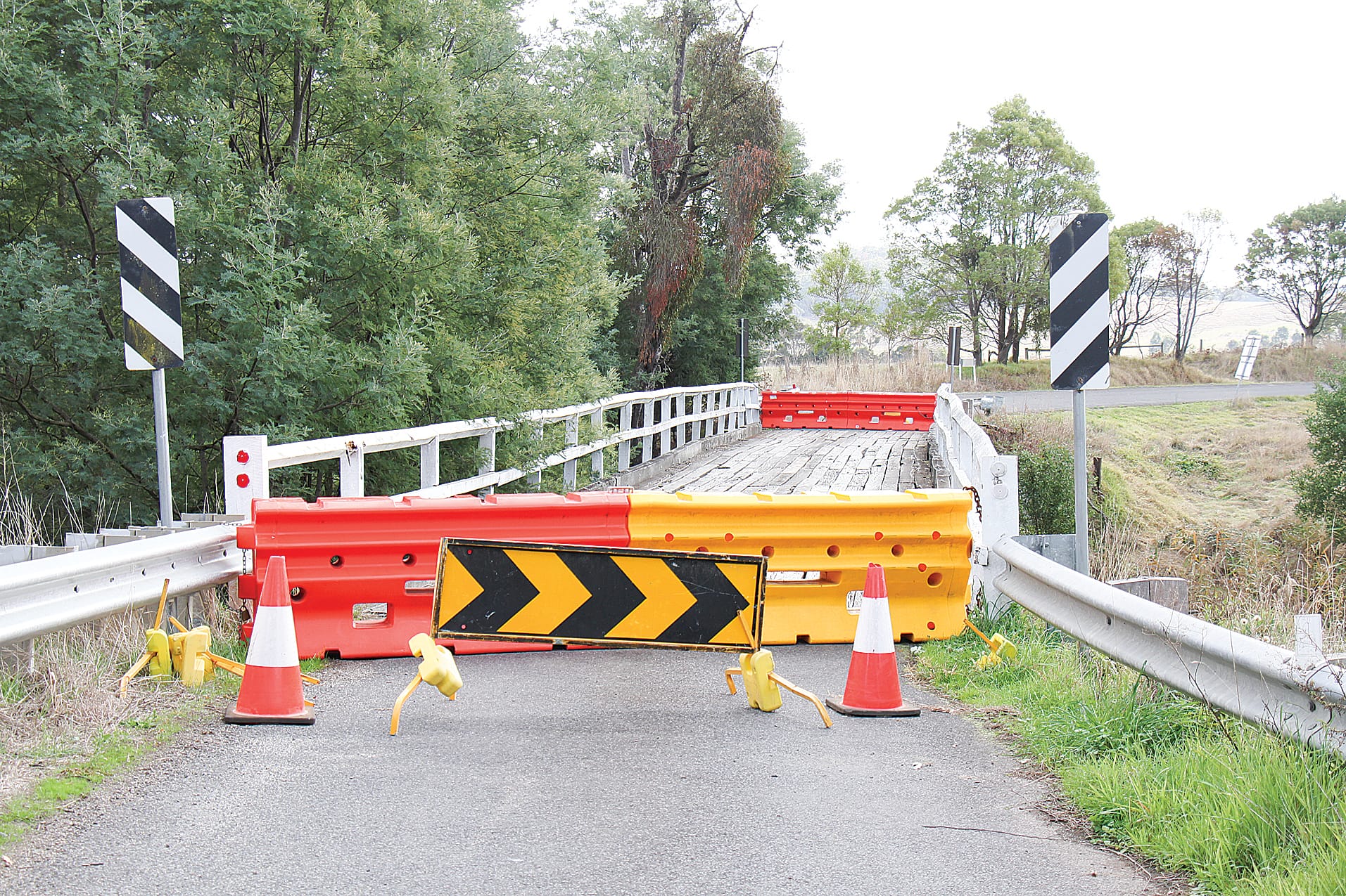 Local landowners alarmed over proposed 43-tonne upgrade to Kernot Bridge