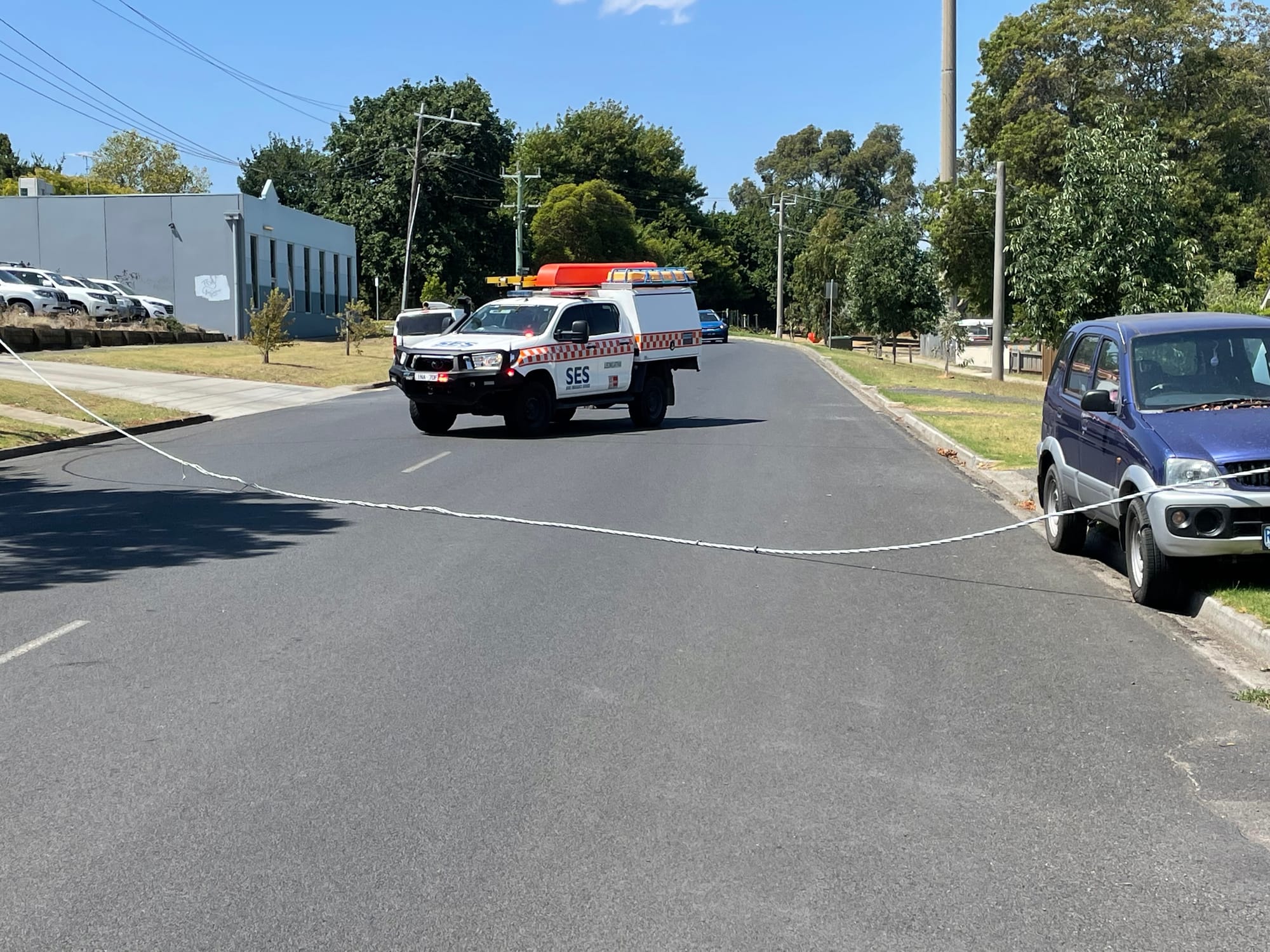 Power line downed by cattle truck in Leongatha