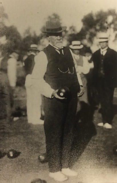 Leongatha, surveyor John Lardner was the driving force behind the development of the local bowls club.