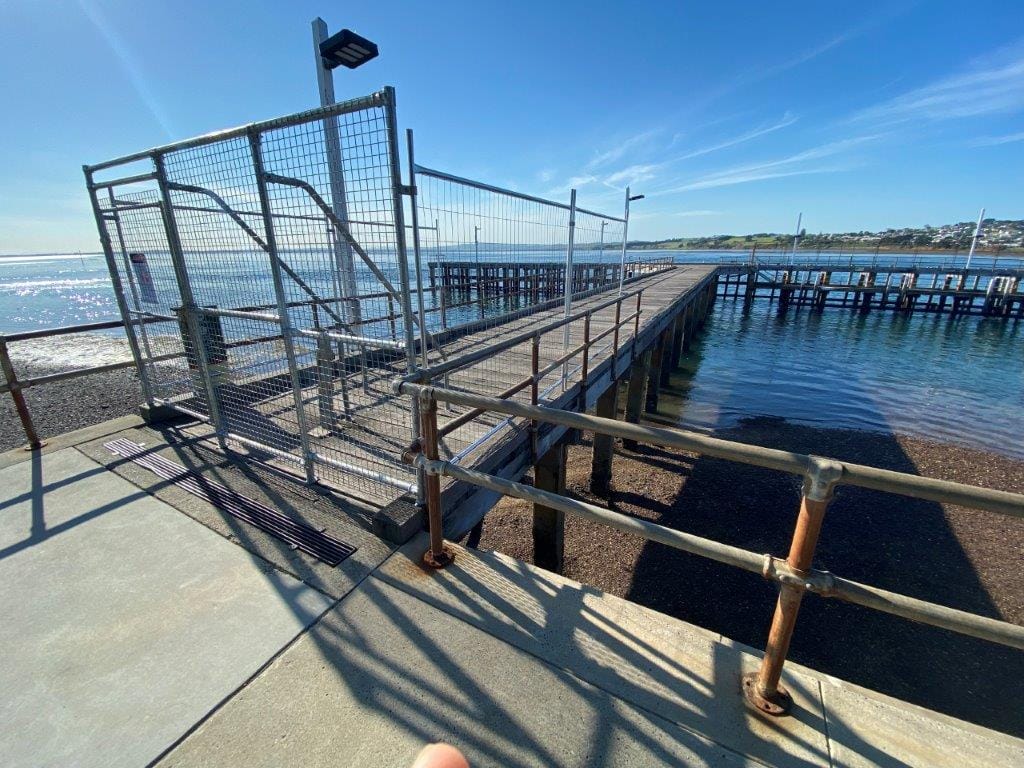 ‘Significant hazard’ closes Newhaven Jetty ‘indefinitely’