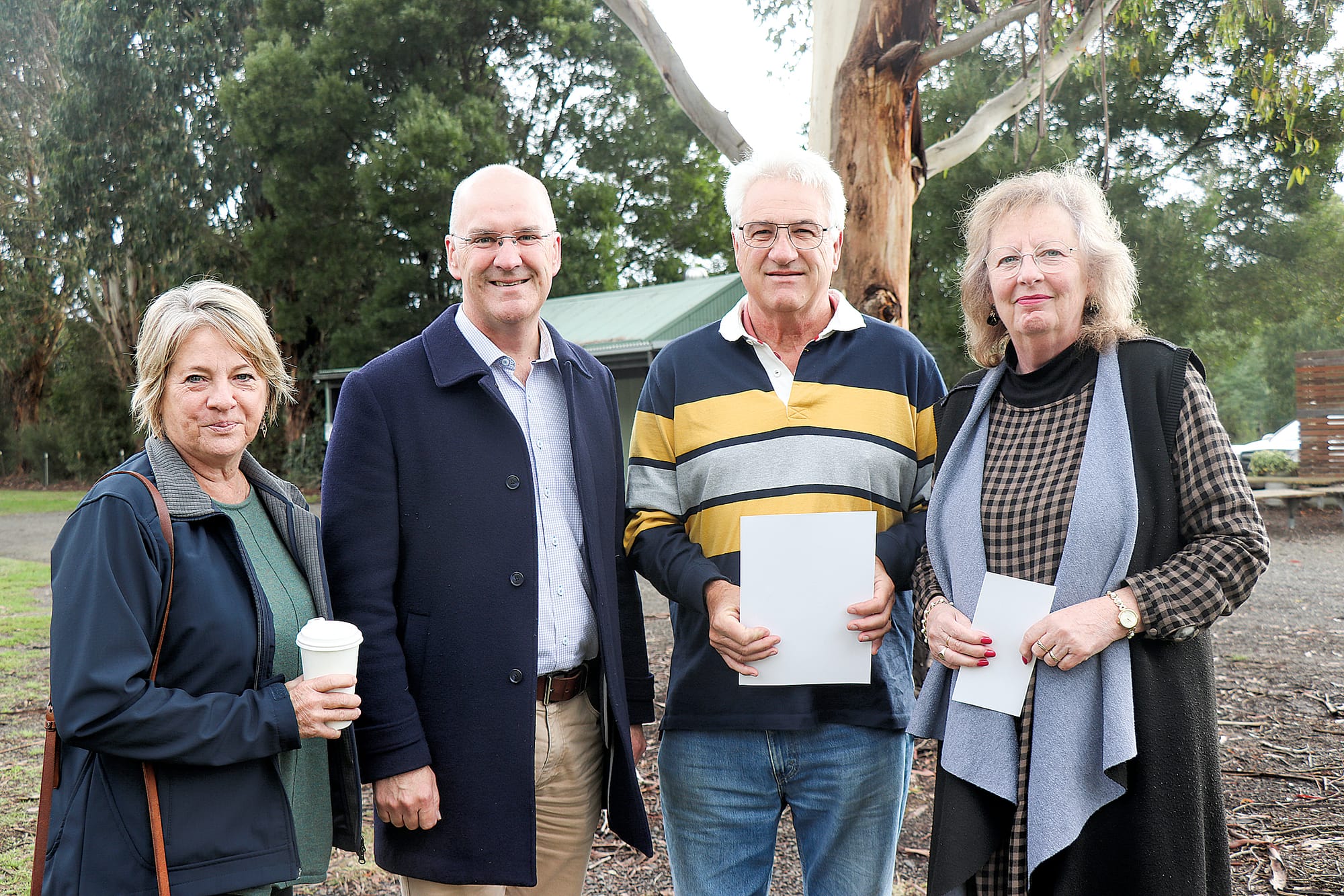 Cr Jenni Keeri and Member for South Gippsland Danny O’Brien, with Steve and Carol Hickmott visited the Loch Railway Station for the official opening of the Great Southern Rail Trail Extension between Nyora and Leongatha. Z04_1423 