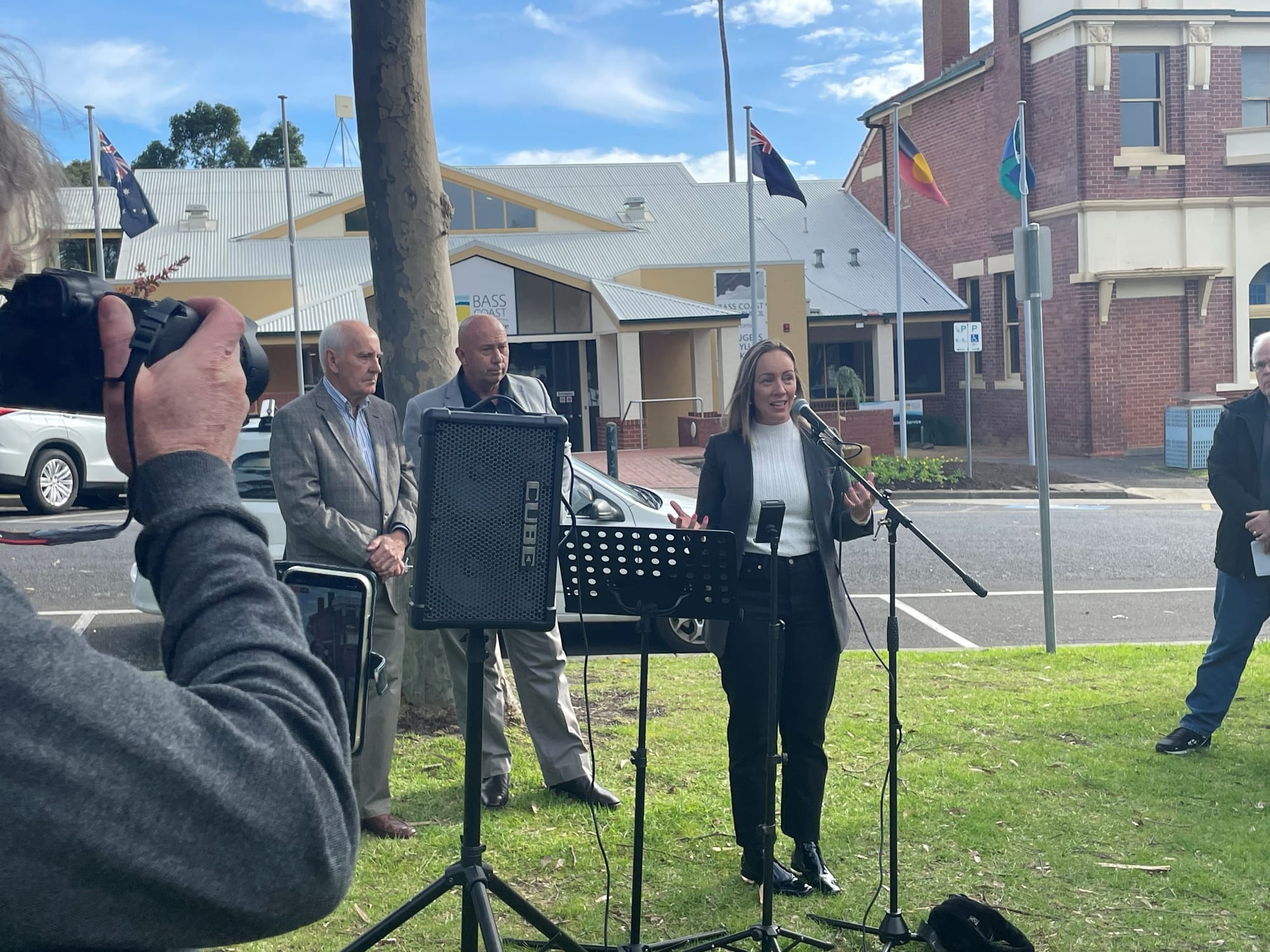 Heath calls on government to urgently overturn contamination issue