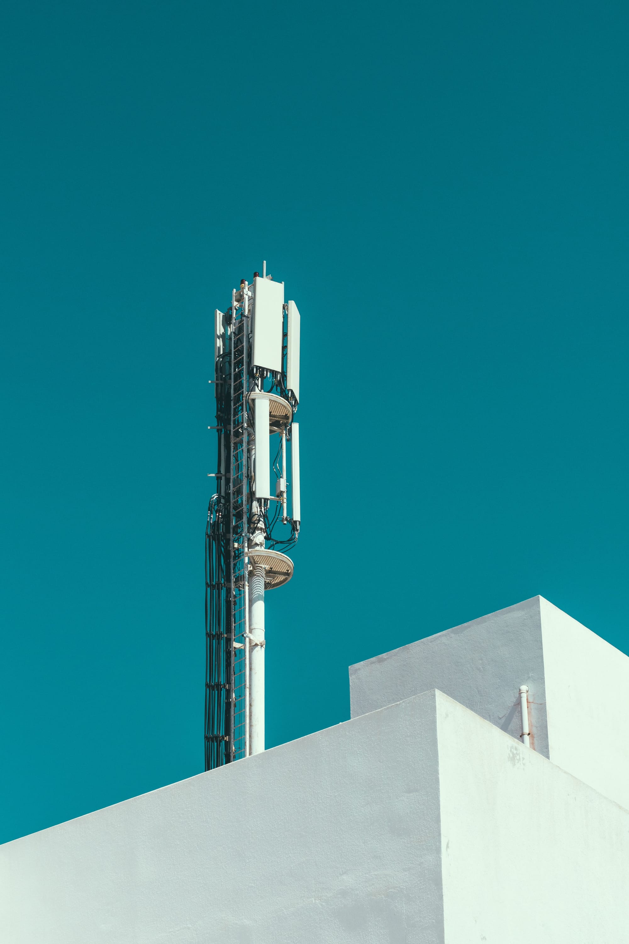 Better mobile connectivity by 2026, says government