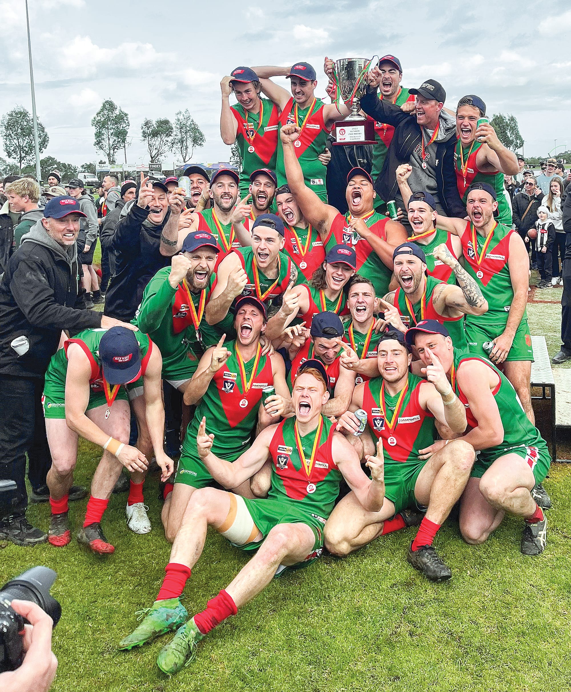 Seagulls down dogs for premiership glory