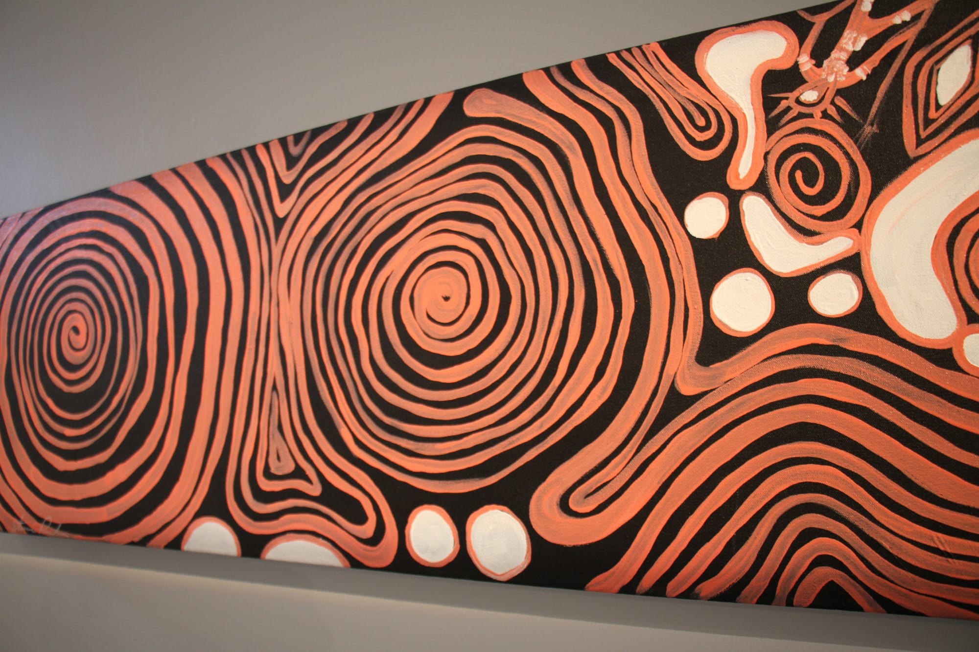 Steven Ulula Parker’s Warreey Ngulu (Ocean Voice) exhibition celebrating NAIDOC Week at the Berninneit Art Gallery on Phillip Island. B27_2625 