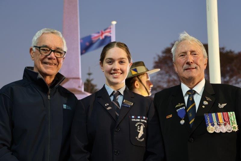Phillip Island does Anzac Day proud with big dawn turnout