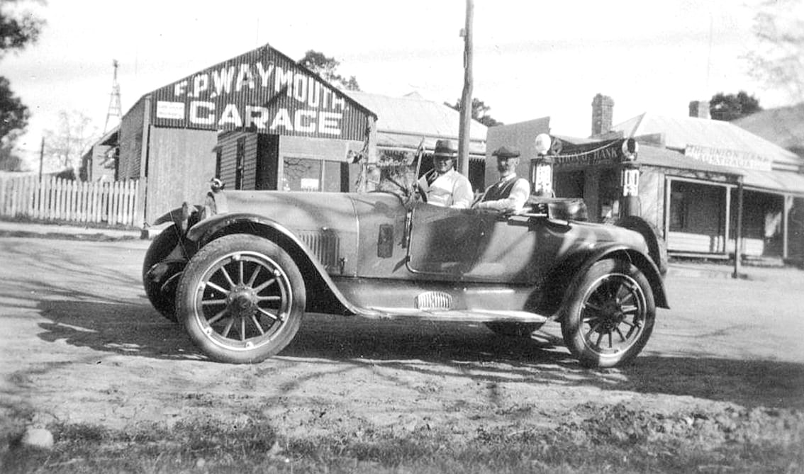 Since the 1930’s, the site at the Poowong intersection had been a service station for the town.