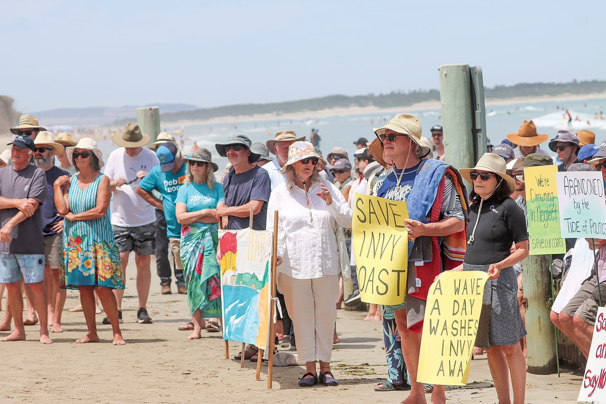 Rally attendees absorb proceedings. A10_0125