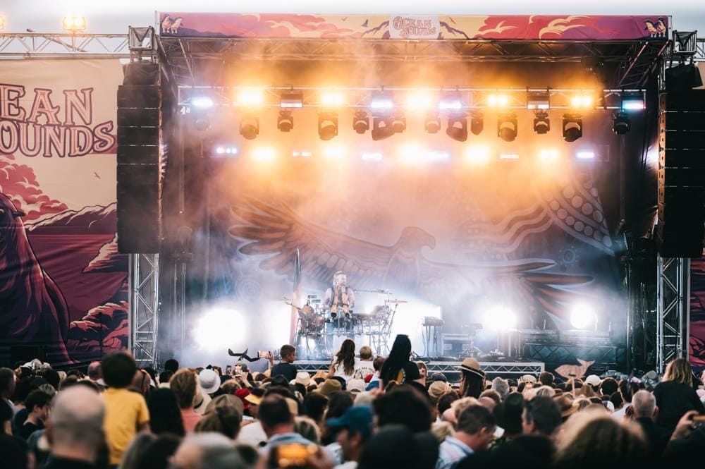 Headline artist Xavier Rudd. 