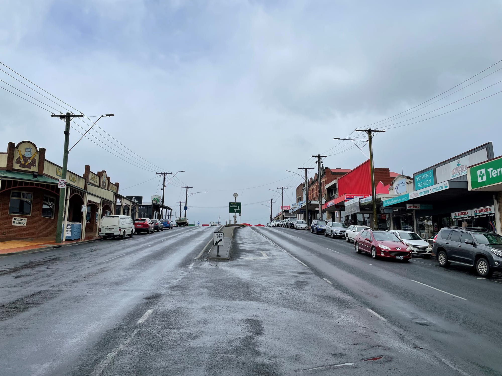 Wait continues for traffic lights at tricky intersection