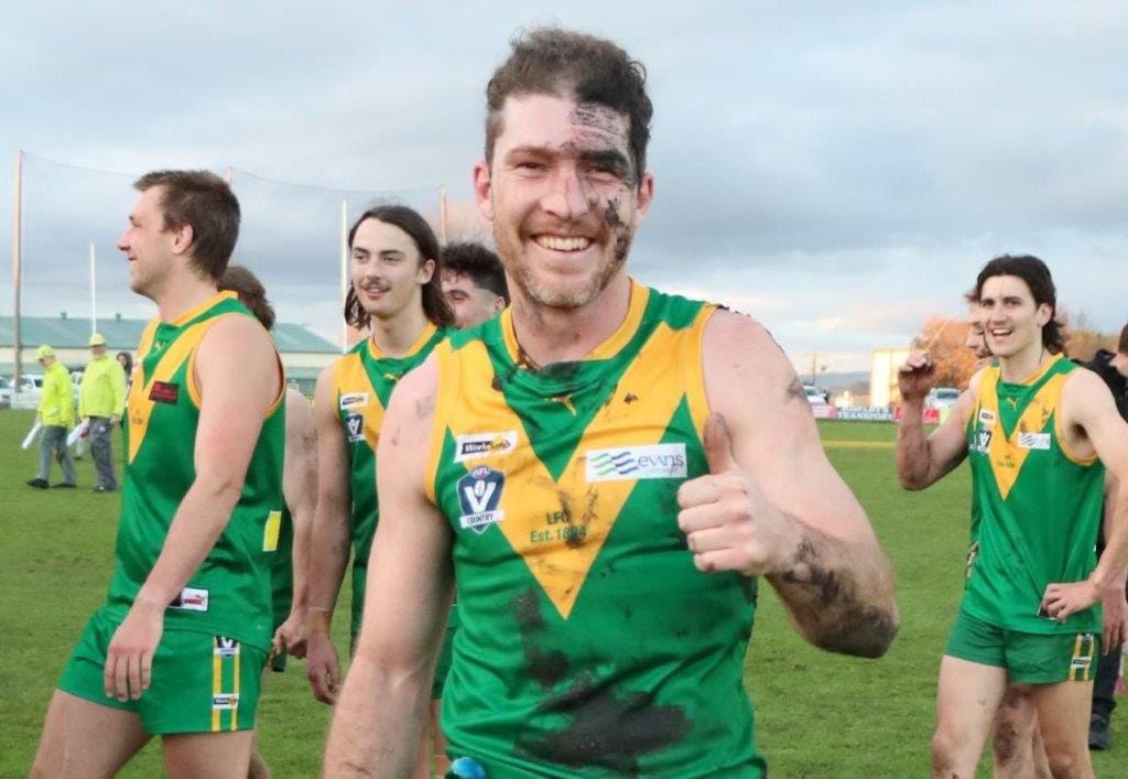 Nearly perfect Parrots shut down Wonthaggi Power