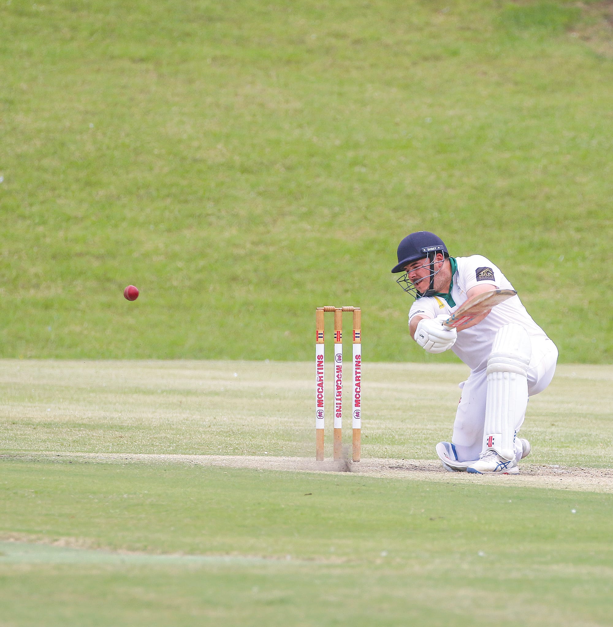 Commanding win for Sharks thanks to two-ton partnership