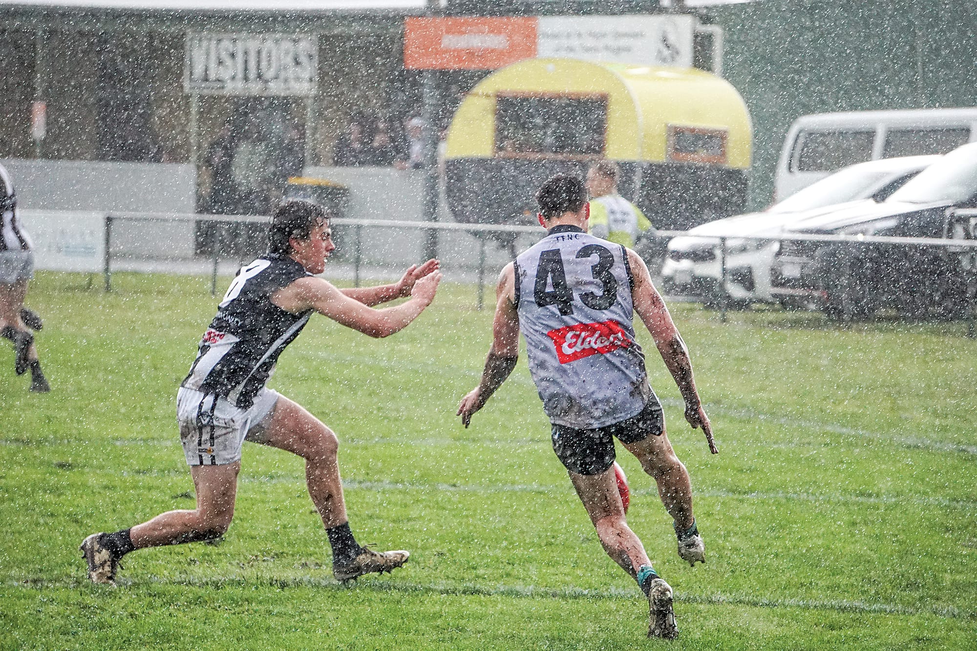 Buckley tries his luck towards the goal. Ns13_3024