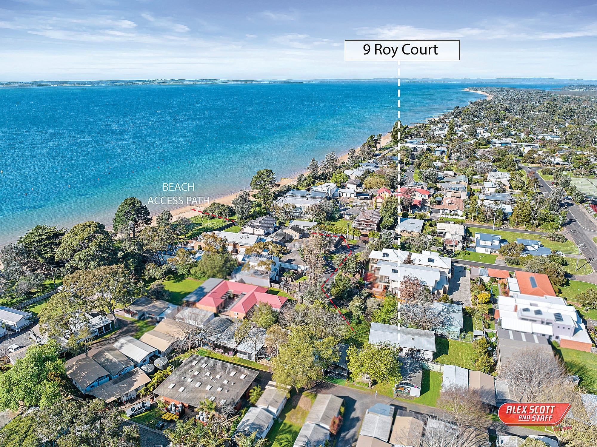 Classic beach house in Roy Court