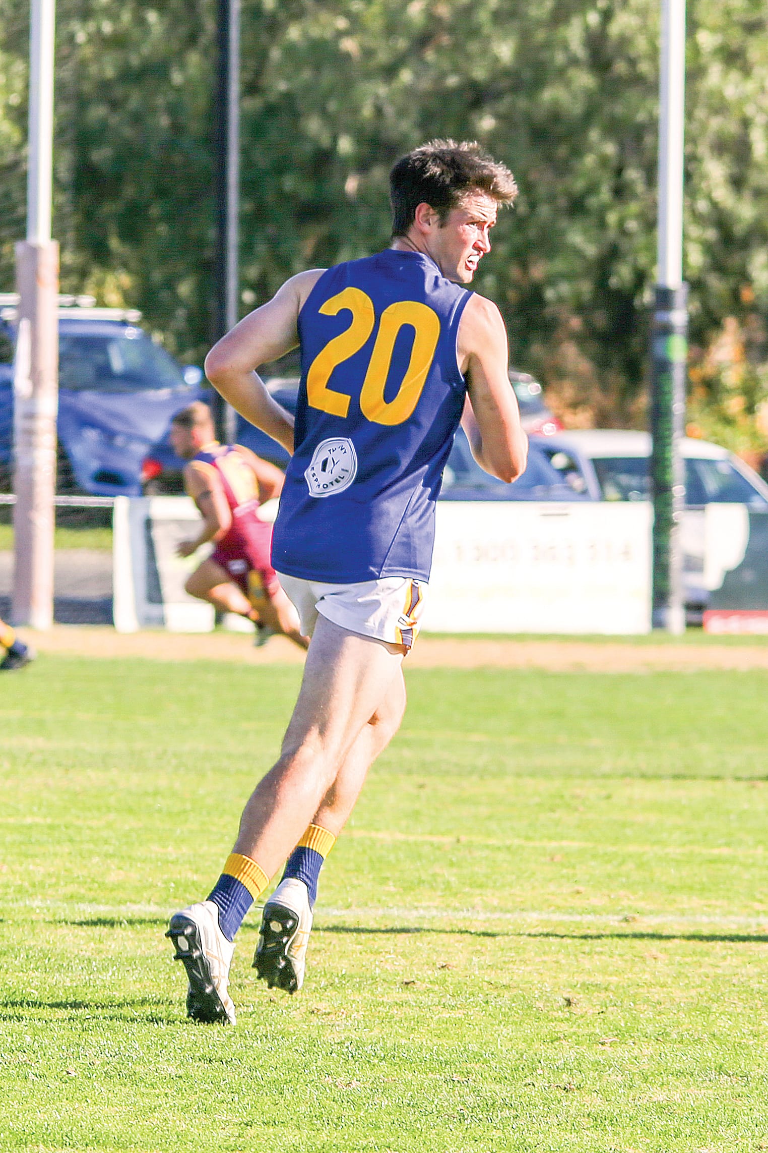 Lachlan Scott helps bring it home for Inverloch-Kongwak in a high-pressure away game. Photo: The Warragul and Drouin Gazette. 