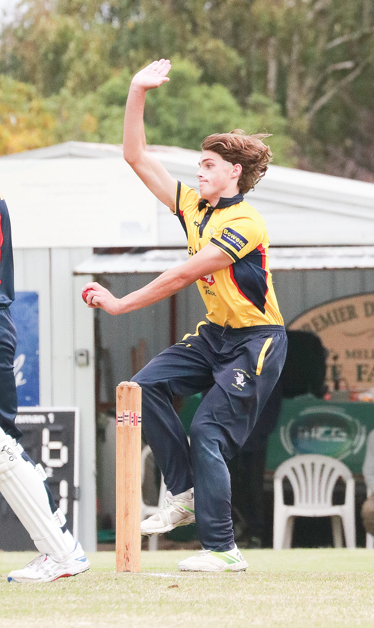 Sharks Tim Niven bowling against Inverloch in the semi-final. Z41_1024 

