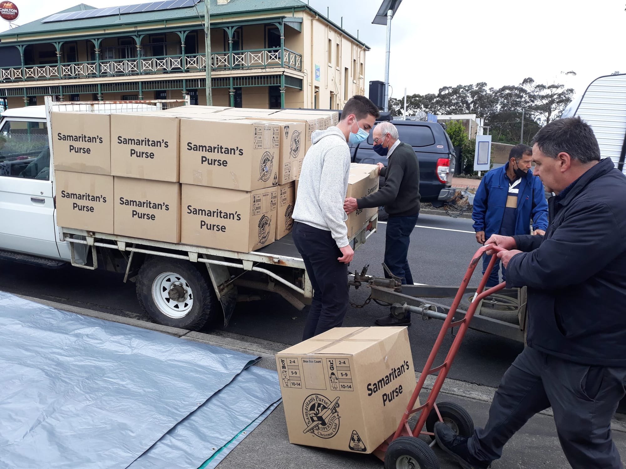 Leongatha digs deep for kids in need