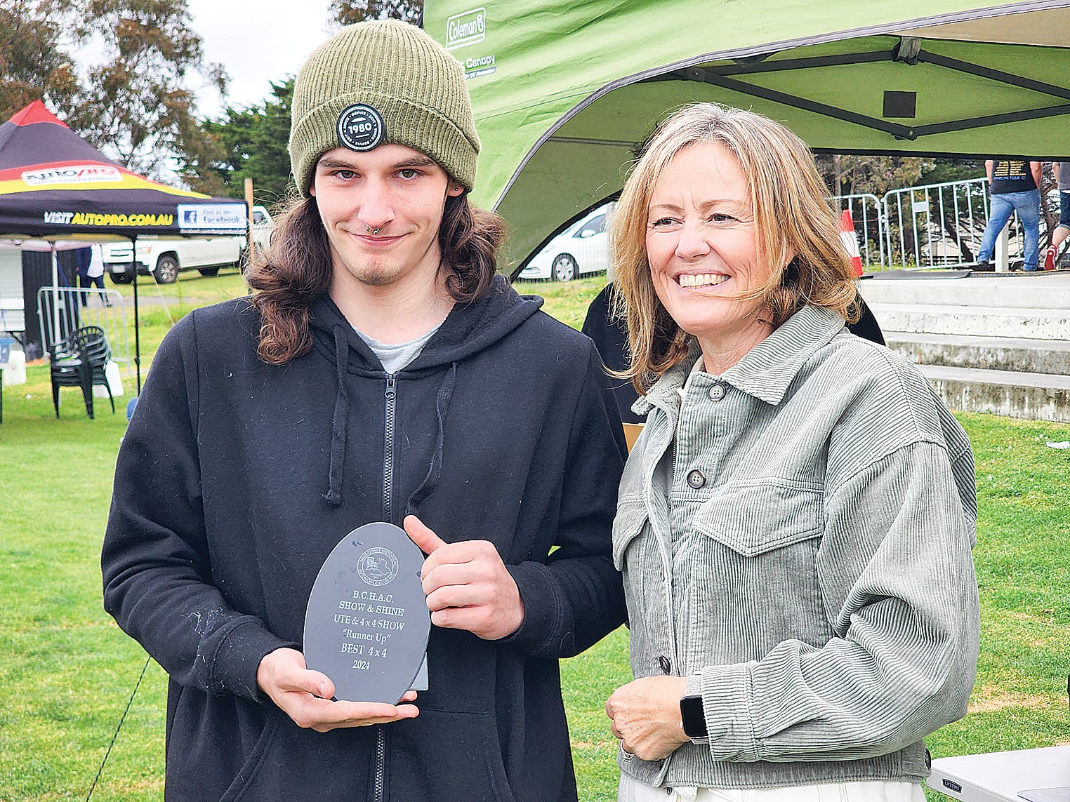 Steven Crouch of Loch was presented with his award by Councillor Rochelle Halstead. C28_4724