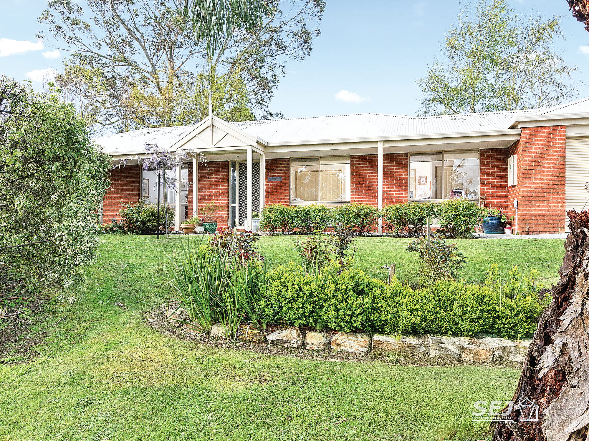 Welcome to 5 Dowel Court, Korumburra