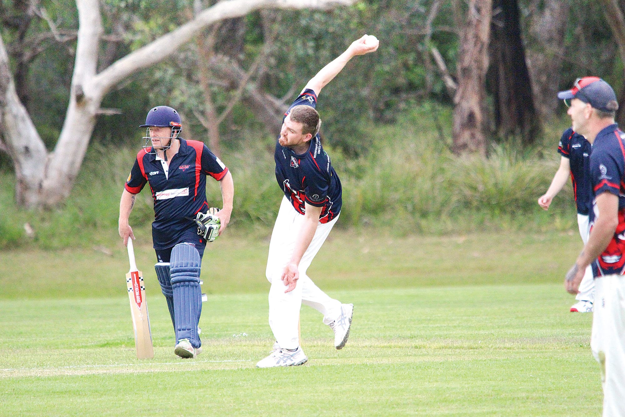 Jake Palmer lets one rip for MDU in their loss to Inverloch. B13_4622