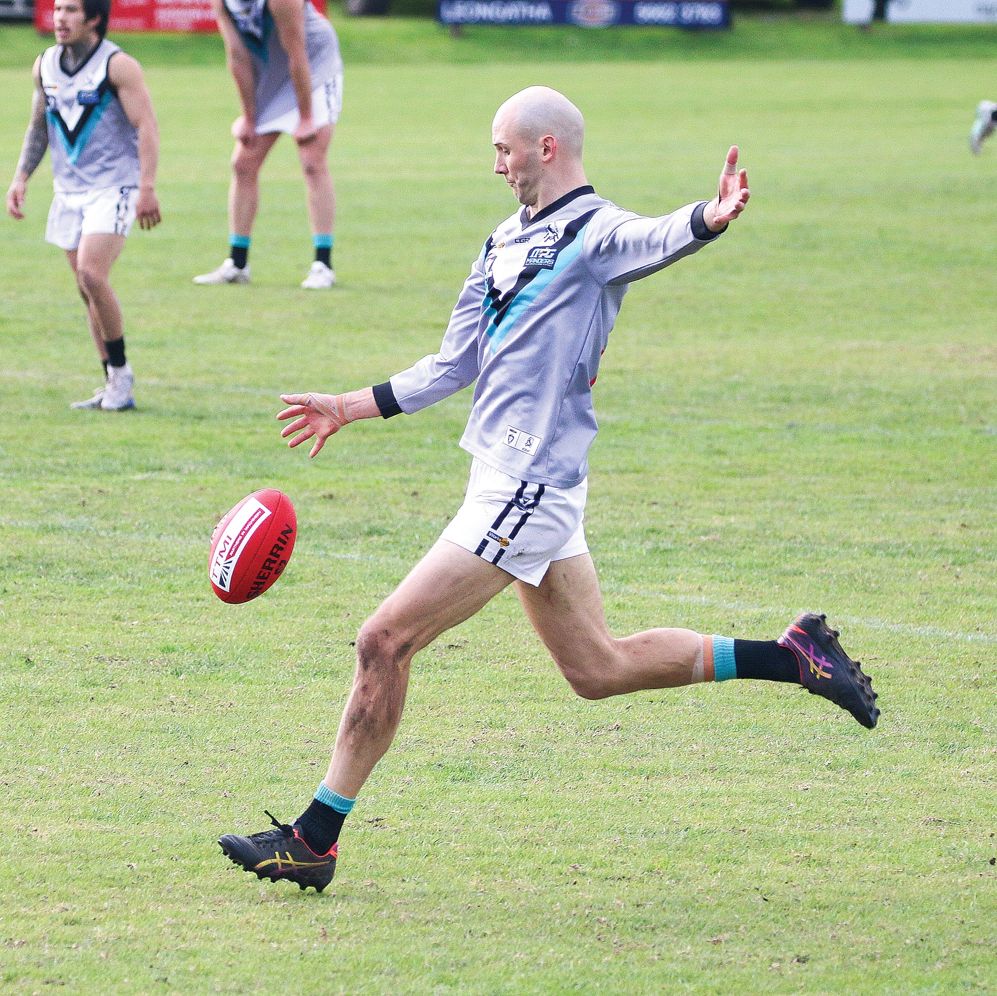 Matt Moseley takes a shot at goals for Toora.