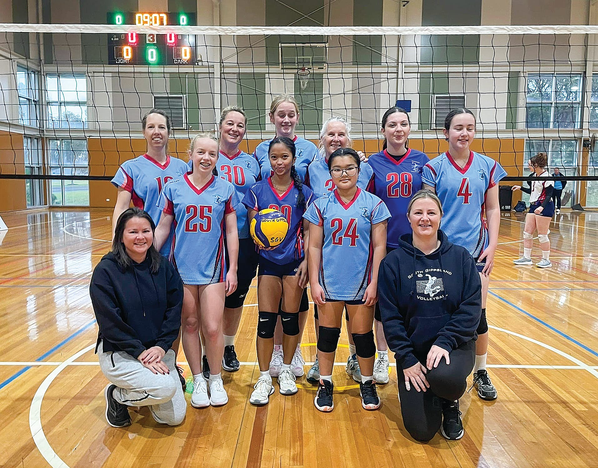 The South Gippsland Women’s Division 3 Team 2 secured seventh position and included eight first time players. 