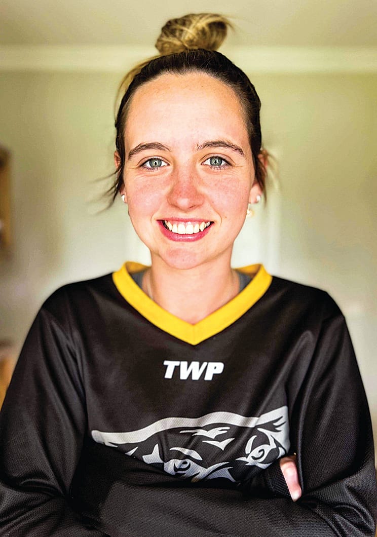 Mikaeli Hilliar (Emergency) 
Very smart versatile player who can play defence or attack.