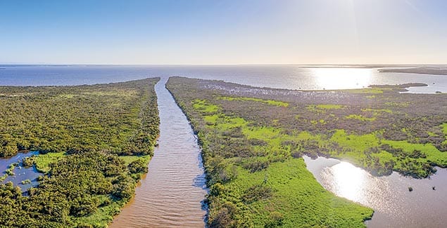 Sharing vital advice on waterway management