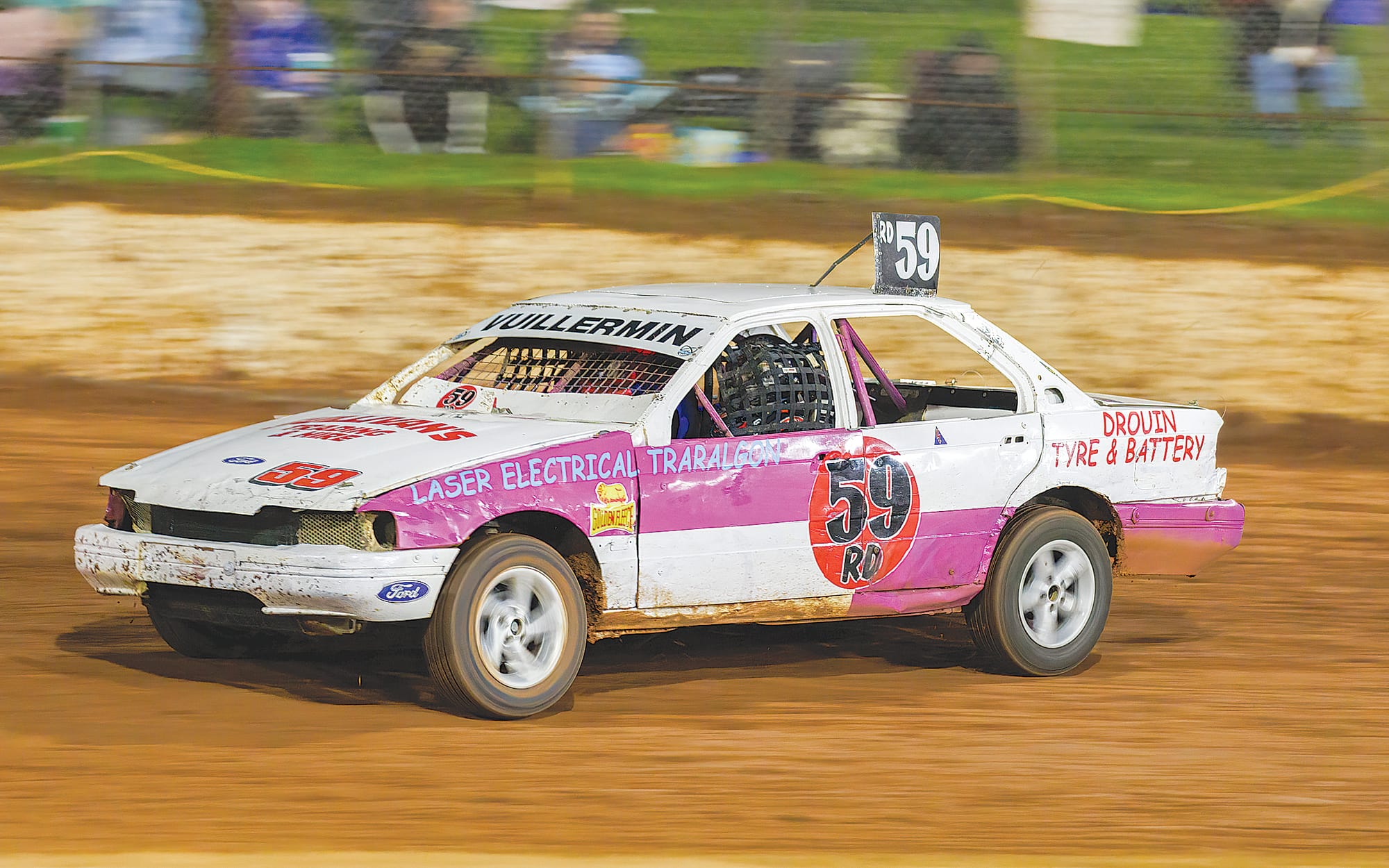 Lee Beach wins Bob Hickson Memorial at Nyora Raceway