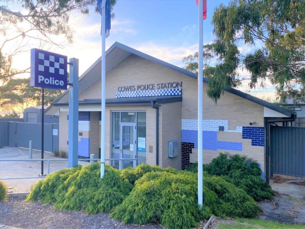 Pedestrian struck in Cowes