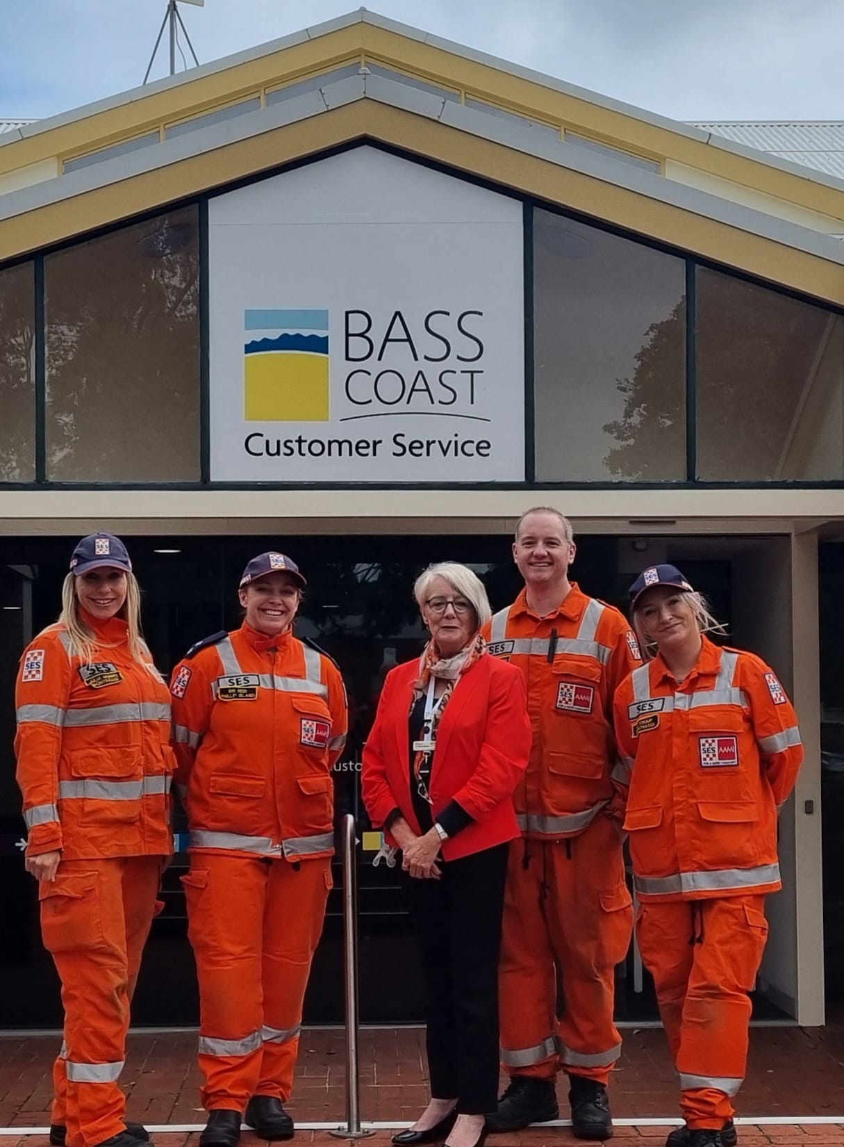 Left to right Julia Munro, Bri Reid Deputy Controller Phillip Island SES, Mayor Le Serve, Justin Thomson, and Lil Crump.